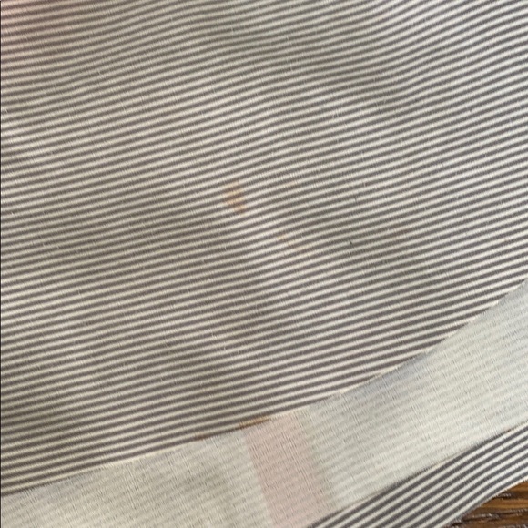 lululemon running shorts - Picture 4 of 4